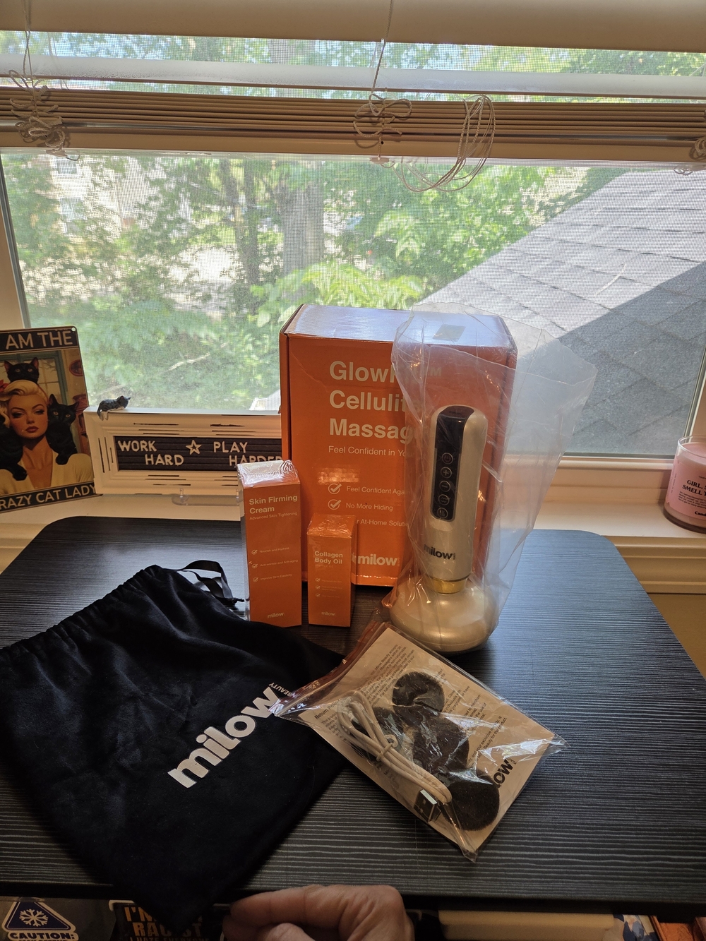 NIB Milow GlowFit Cellulite Massager Kit - Cordless Body Sculpting